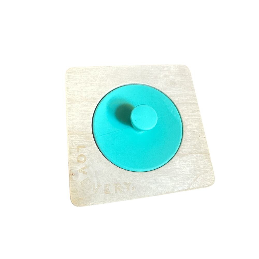 Lovevery The Inspector Play Kit 7-8 Month First Puzzle Face Wooden Toy